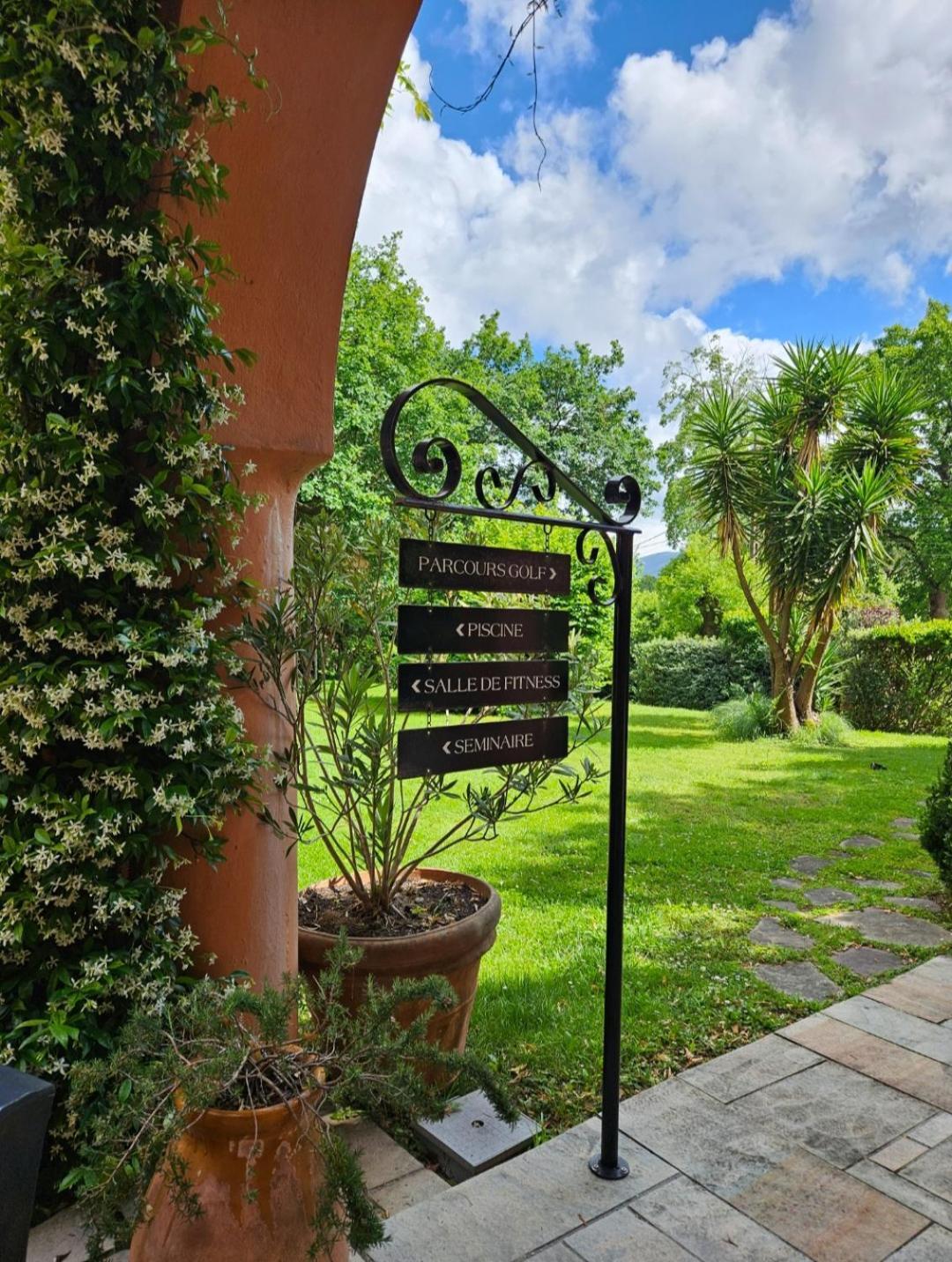 Hotel Chantaco Golf & Wellness Saint-Jean-de-Luz Bagian luar foto